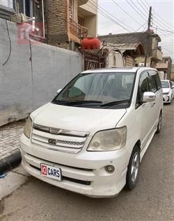 تويوتا نوح
